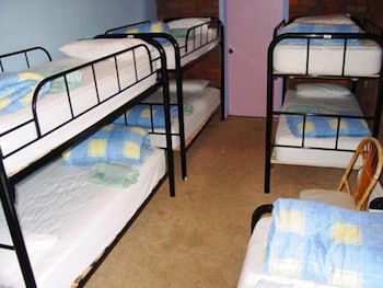 Warrnambool Beach Backpackers - Accommodation Guide 5