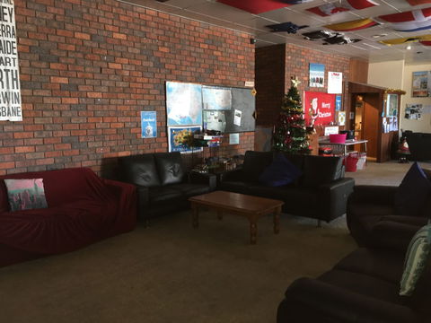 Warrnambool Beach Backpackers - Accommodation Guide 3