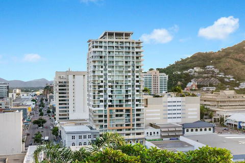 Direct Hotels â€“ Dalgety Apartments - Accommodation Asia 1