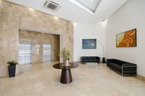 Direct Hotels â€“ Dalgety Apartments - Accommodation Asia 4