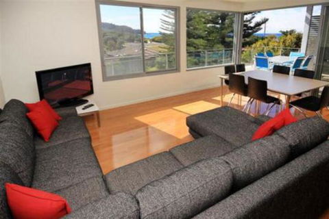 Boomerang Breeze 1 - Accommodation Asia 4