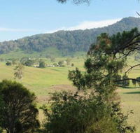 The Old School Bed  Breakfast - Accommodation Guide