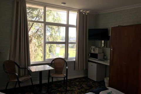 Walpole Hotel Motel - Accommodation Asia 7