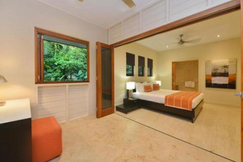 OneLuxe Port Douglas - Accommodation Asia 6