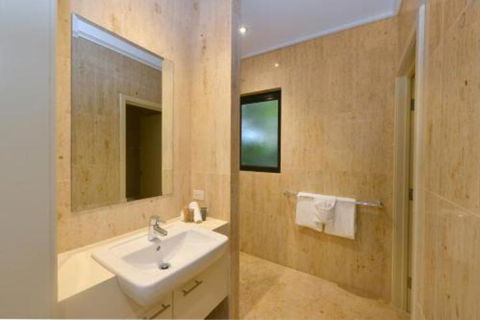 OneLuxe Port Douglas - Accommodation Asia 0