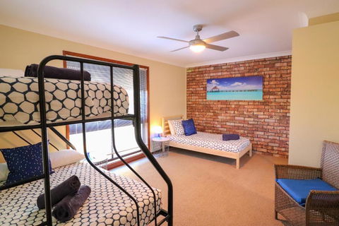 Anglers Abode - Accommodation Asia 7