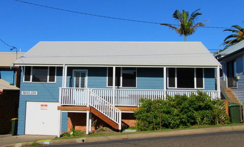 Shiloh Holiday House 14 East Street - Accommodation Asia 3