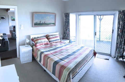 Endless Summer 12 Stewart Street - Accommodation Asia 3