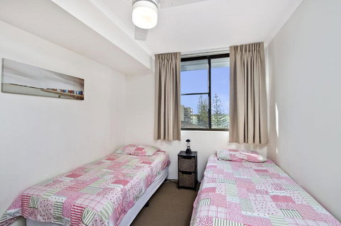 Sundial 503 8 10 Hollingworth Street - Accommodation Guide 5