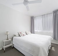 Flynns Beach Apartments 4 41 Pacific Drive - Accommodation Asia