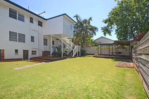 Breakers 1 2 Hill Street - Accommodation Asia 1