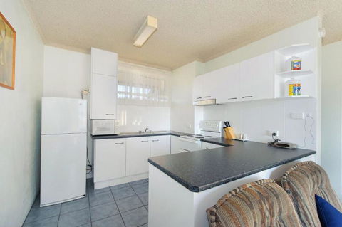 Portview 8 8 / 2 Waugh Street - Accommodation Asia 7
