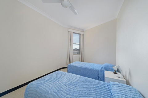 Sandpiper 9 25 Waugh Street - Accommodation Asia 4