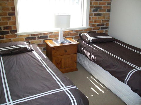 Mainsail 10 17 Owen Street - Accommodation Asia 5