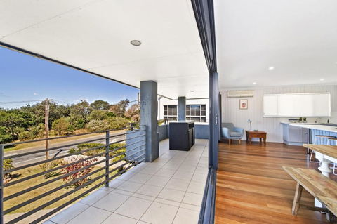 143 Matthew Flinders Drive Port Macquarie - Accommodation Asia 3