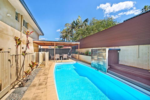 143 Matthew Flinders Drive Port Macquarie - Accommodation Asia 4
