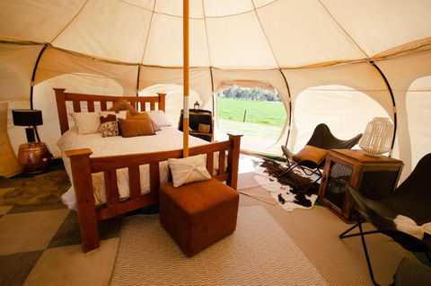 Bukirk Glamping & Tiny Houses - Accommodation Guide 2