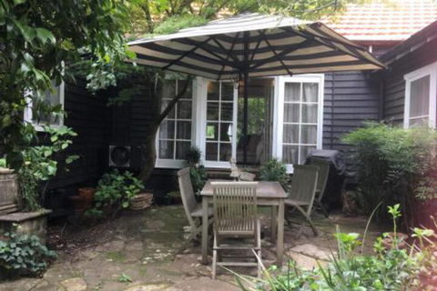 Clubbe Cottage - Accommodation Guide 3