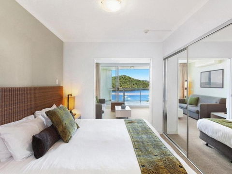 Ocean Panorama 1 Bedroom Oceanview Apt - Accommodation Asia 2