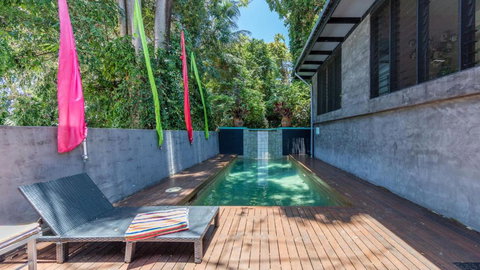 CELADON Holiday House - Accommodation Guide 3