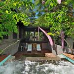 CELADON Holiday House - Accommodation Guide 0