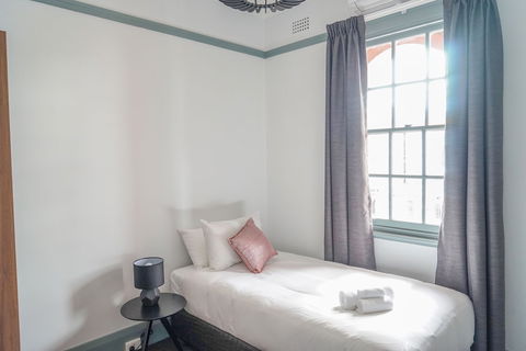Oasis On Beamish Hotel - Accommodation Asia 1