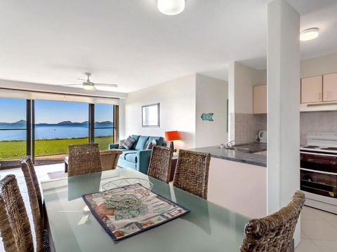 Soldiers Point Road Harbourside Unit 02 07 - Accommodation Asia 1