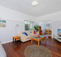 Central N Surf - Accommodation Asia
