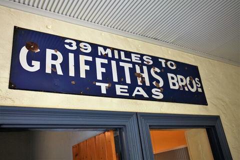 Griffiths Cottage - Accommodation Guide 2