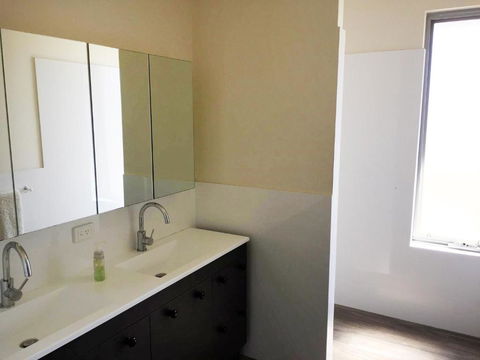 Blue Sky Apartment - Accommodation Asia 4