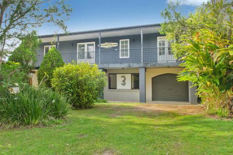 Bonny Beach House Holiday Accommodation With Pool - Accommodation Asia 0