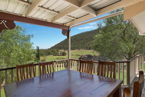 Rosamund House In Broke 4br House In Walking Distance To Cellar Doors - Accommodation Asia 7