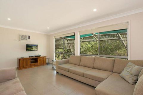 Rosamund House In Broke 4br House In Walking Distance To Cellar Doors - Accommodation Asia 6
