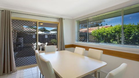 The Hideaway At Shoal Bay - Accommodation Guide 1