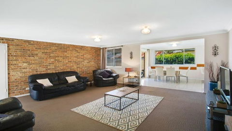 The Hideaway At Shoal Bay - Accommodation Guide 5