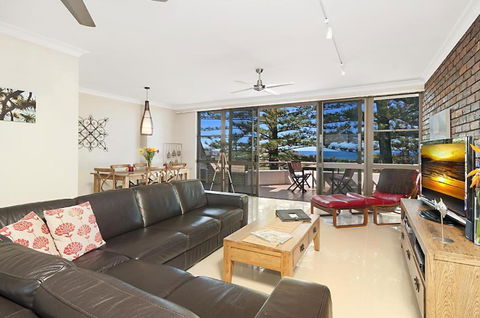 Pacific Tower Penthouse - Accommodation Asia 1