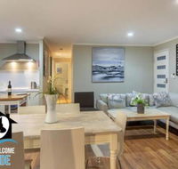 Almost New  Sea  Lake Views - Accommodation Asia