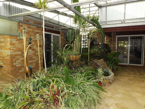 Yorks Lookout Lodge Bed & Breakfast - Accommodation Asia 3