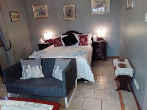 Yorks Lookout Lodge Bed & Breakfast - Accommodation Asia 2
