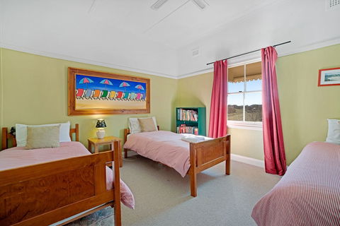 Lone Pine Farmhouse - Accommodation Asia 3