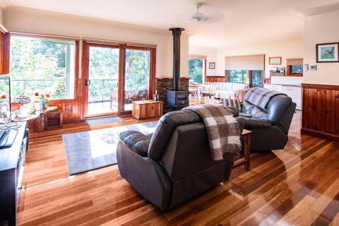 Raynella Alpaca Farmstay - Accommodation Asia 5