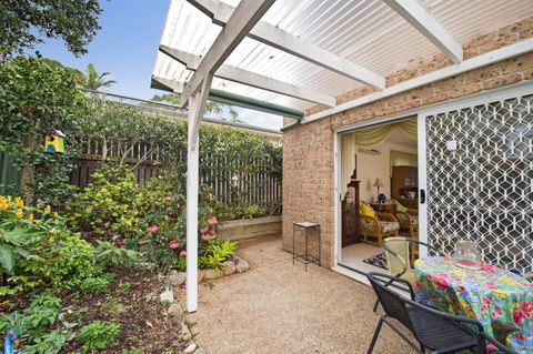 3 / 54 Owen Street Port Macquarie - Accommodation Guide 5