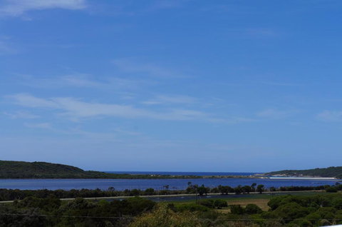 Eagles Nest Ocean Lookout - Accommodation Asia 1