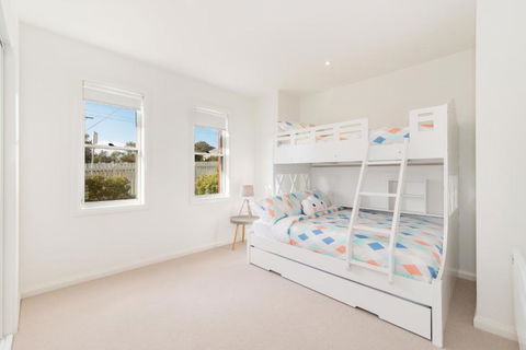 Beach Belle - Accommodation Asia 6