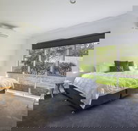 Green Olive at Red Hill - Accommodation Guide