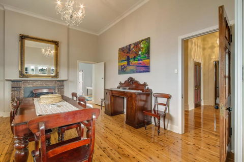 The Managers Residence - Accommodation Asia 4