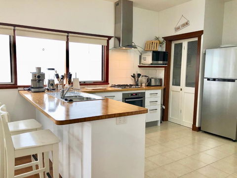 Blueys - Accommodation Asia 1