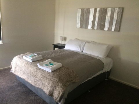 Costa Park Cottage Ena Armidale - Accommodation Asia 3