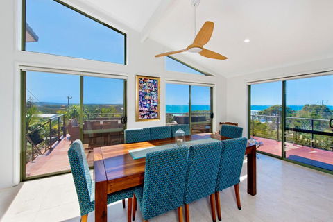 Panorama Beach House - Accommodation Asia 2
