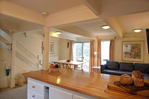Maisonette Falls Creek - Accommodation Guide 5